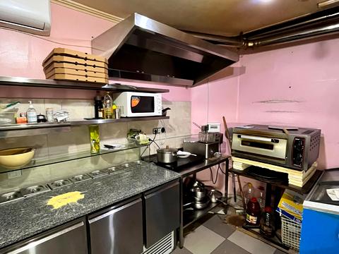 комерційна за адресою Героїв Небесної Сотні просп., 18