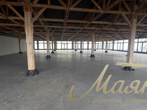 комерційна за адресою Костянтинівська вул., 66