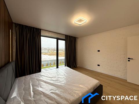 будинок за адресою Вишнева вул., 1