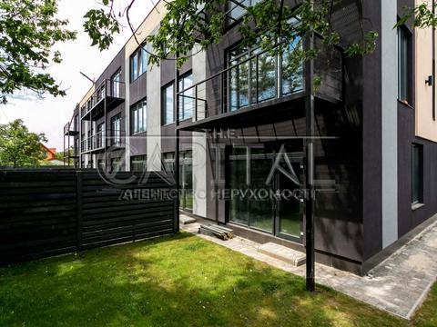 будинок за адресою Центральна