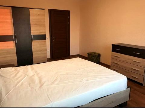 квартира за адресою Миколи Вінграновського вул., 2