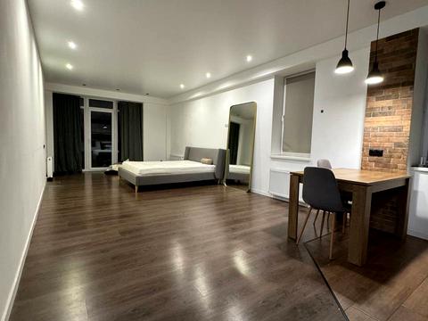 квартира за адресою Братів Бачинських вул. (Радищева), 30