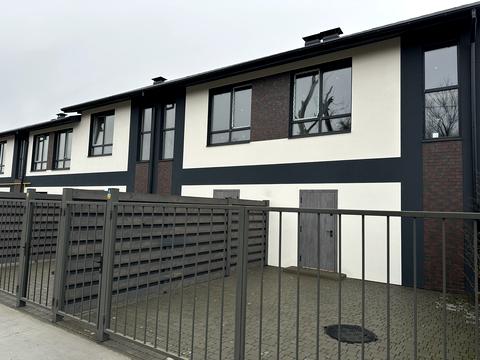 будинок за адресою Леонтовича вул.