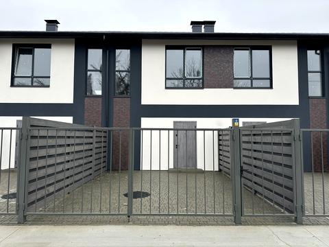 будинок за адресою Леонтовича вул.