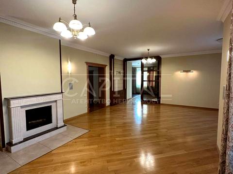 будинок за адресою Київ, Лесі Українки вул., 12