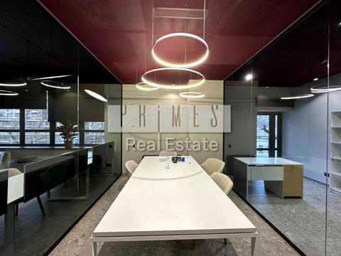 комерційна за адресою Євгена Коновальця вул. (Щорса), 36