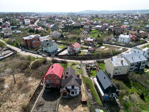 будинок за адресою Михайла Грушевського вул.