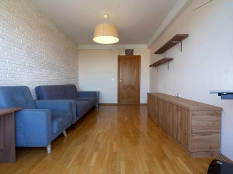 квартира за адресою Романа Ратушного вул. (Волгоградська), 5