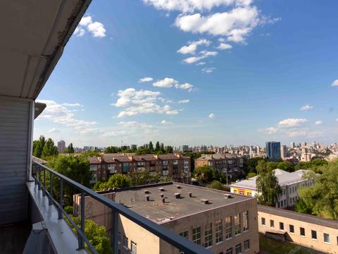 квартира по адресу Романа Ратушного ул. (Волгоградська), 5