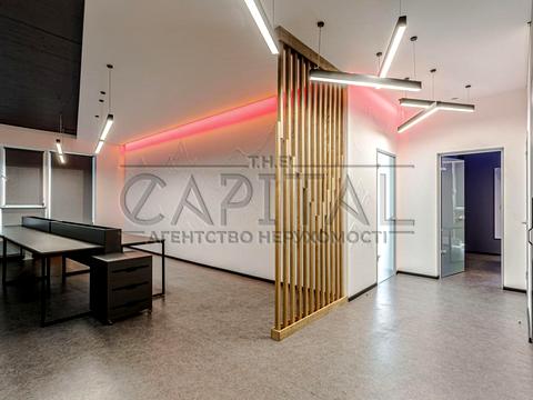 комерційна за адресою Київ, Паньківська вул., 20/82