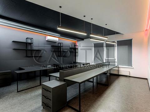 комерційна за адресою Київ, Паньківська вул., 20/82