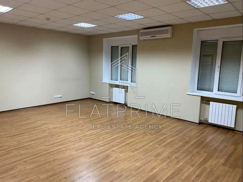 комерційна за адресою Білоруська вул., 5