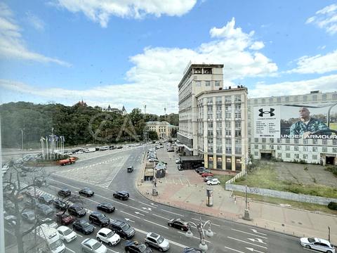 коммерческая по адресу Крещатик ул. (Kreschatic), 6