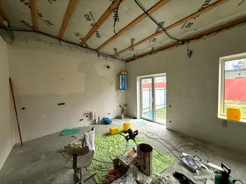 дом по адресу Весенняя ул.