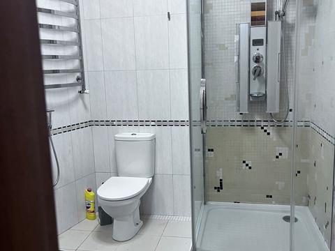 будинок за адресою Новоселів