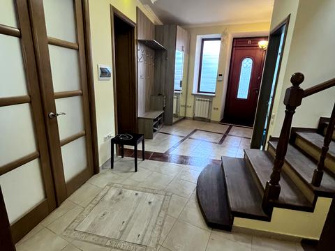 будинок за адресою Новоселів