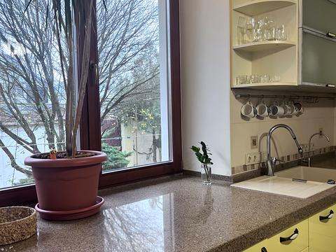 будинок за адресою Новоселів