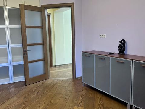 будинок за адресою Новоселів