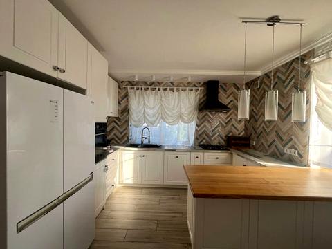 будинок за адресою Лікарська