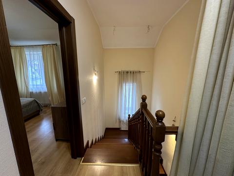 дом по адресу Українська ул.