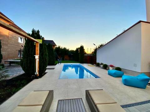 будинок за адресою Абрикосова