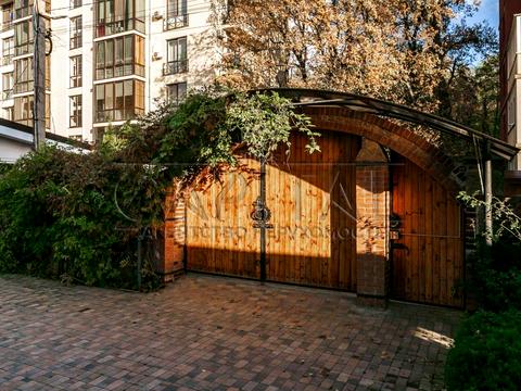 будинок за адресою Абрикосова