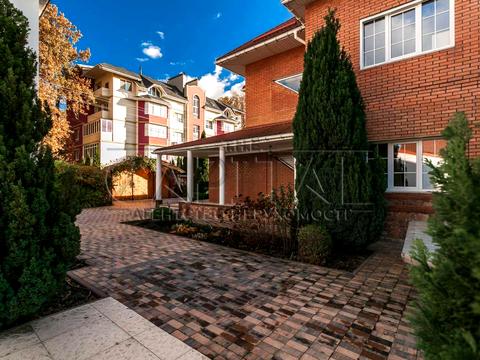 будинок за адресою Абрикосова