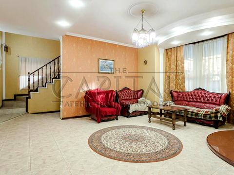 будинок за адресою Абрикосова