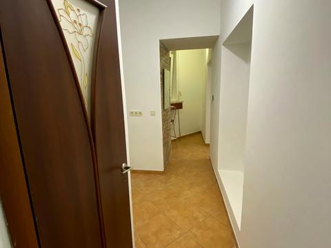 комерційна за адресою Володимира Винниченка вул. (), 4