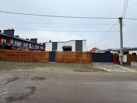 дом по адресу Весенняя ул.