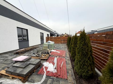 дом по адресу Весенняя ул.