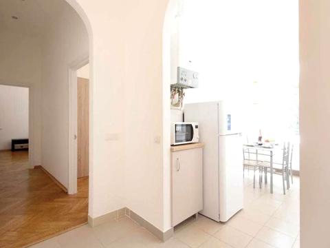 квартира по адресу Леонтовича ул., 1