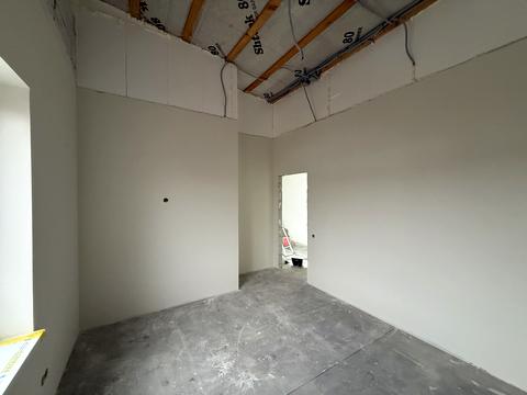 дом по адресу Весенняя ул.