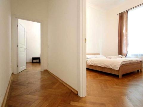 квартира по адресу Леонтовича ул., 1