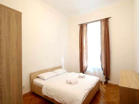 квартира по адресу Леонтовича ул., 1