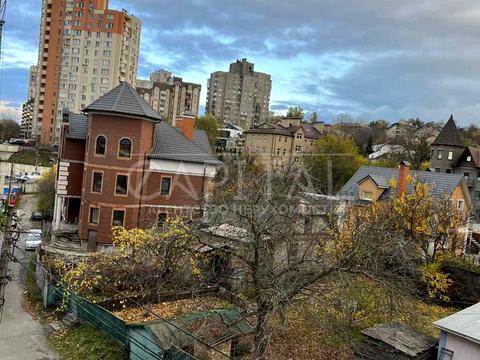 будинок за адресою Наталії Лотоцької вул. (Пролетарська), 3