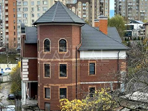 будинок за адресою Наталії Лотоцької вул. (Пролетарська), 3