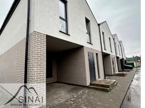 будинок за адресою Садова 208, 1