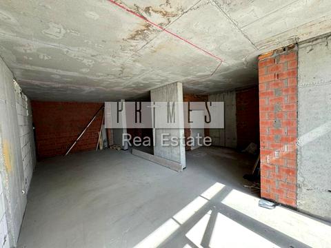 комерційна за адресою Юрія Кондратюка вул., 5