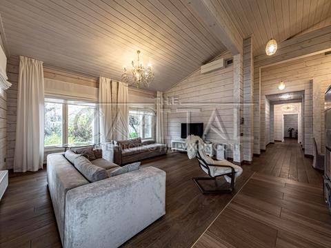 будинок за адресою Горяна вул. (Олега Кошового)