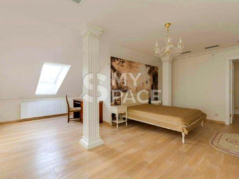 будинок за адресою Добрий Шлях вул.