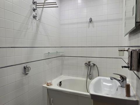 квартира за адресою Миколи Кравченка вул. (Фонвізіна), 12