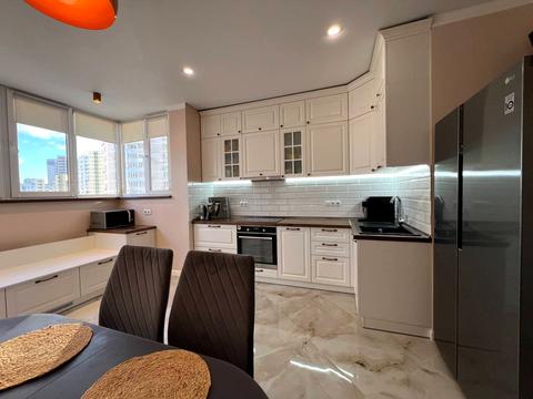 квартира по адресу Олены Пчилки ул., 7