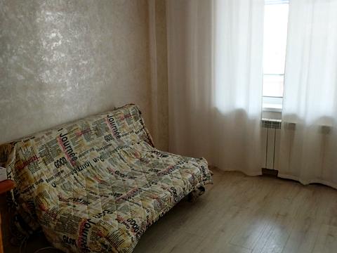 квартира за адресою Ореста Левицького вул. (Академіка Курчатова), 18