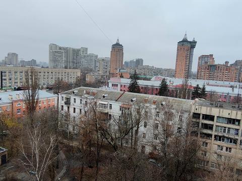 квартира за адресою Петра Болбочана вул. (Командарма Каменєва), 4-А