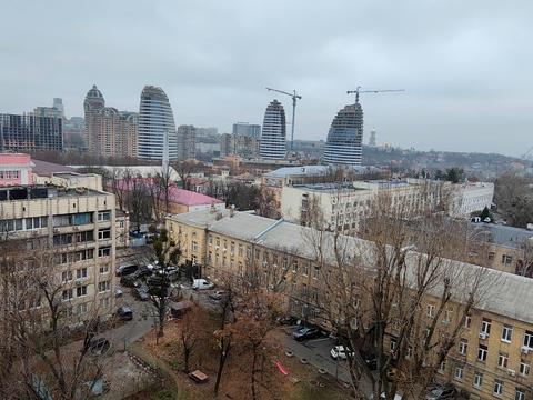 квартира за адресою Петра Болбочана вул. (Командарма Каменєва), 4-А