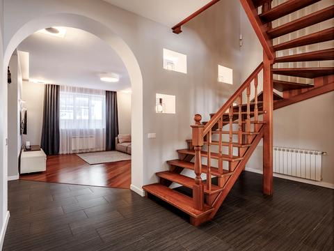 дом по адресу Спортивна