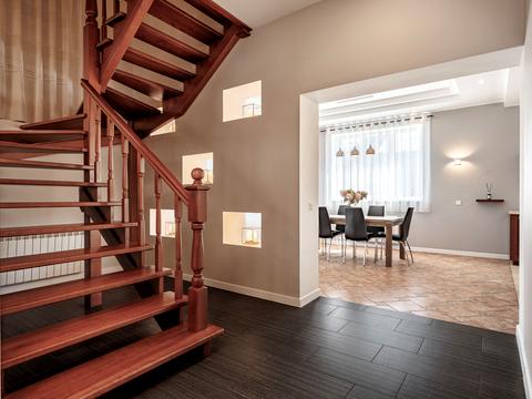 дом по адресу Спортивна