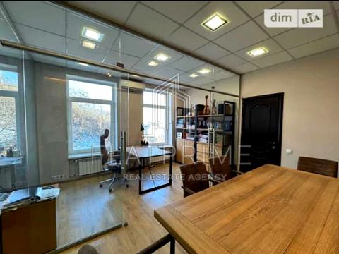 коммерческая по адресу Нижний Вал ул., 15