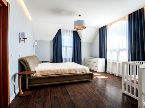 дом по адресу Спортивна